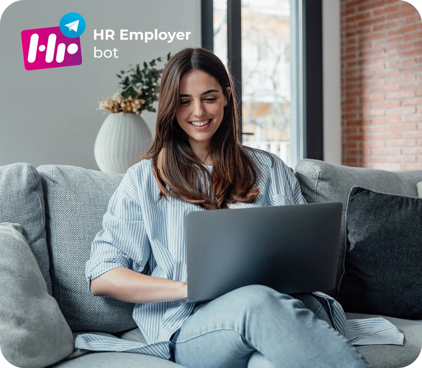 Chat operator working remotely